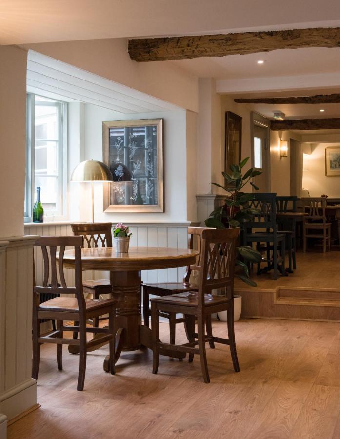 The Cross Keys Sherborne Шерборн Екстериор снимка